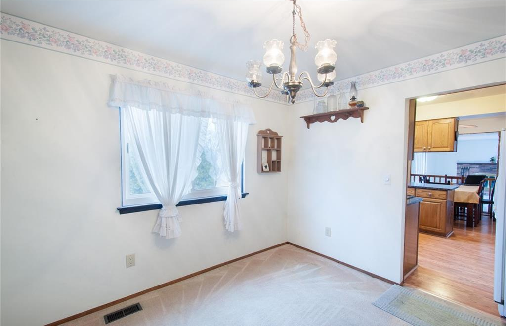 Homes for Sale in 36538 Saxony Rd, Farmington Livonia MI